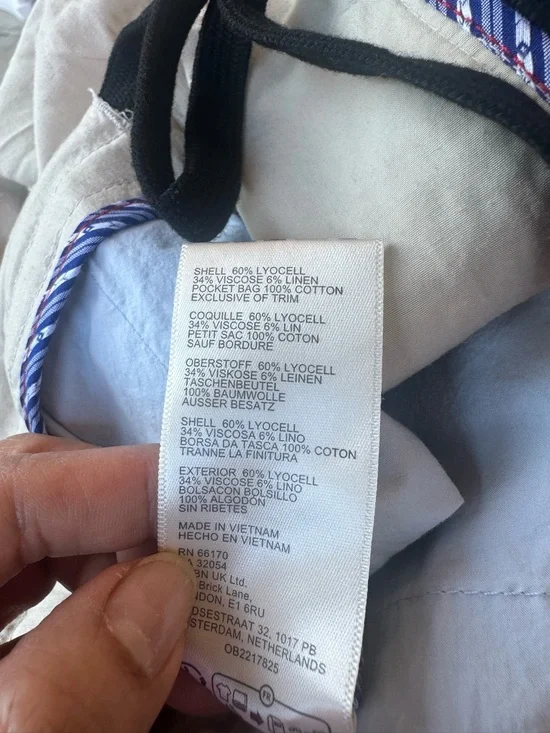 FREE PEOPLE Beige Women’s Casual Shorts with Red Belt - Picture 9 of 10